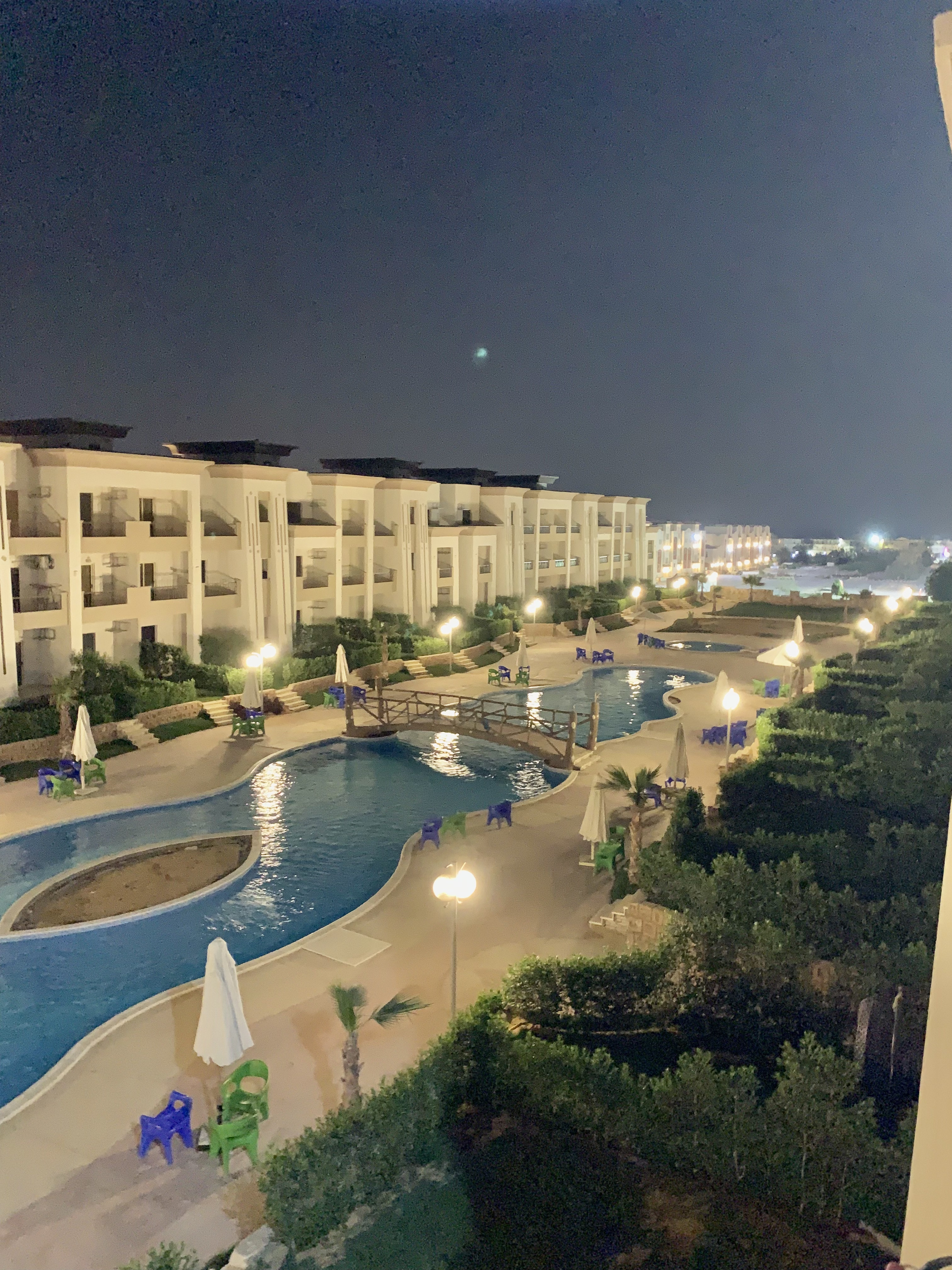 Renzo -   Property 946