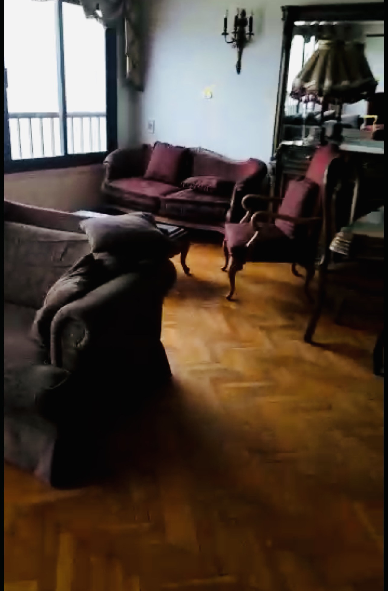 Renzo -   Property 909