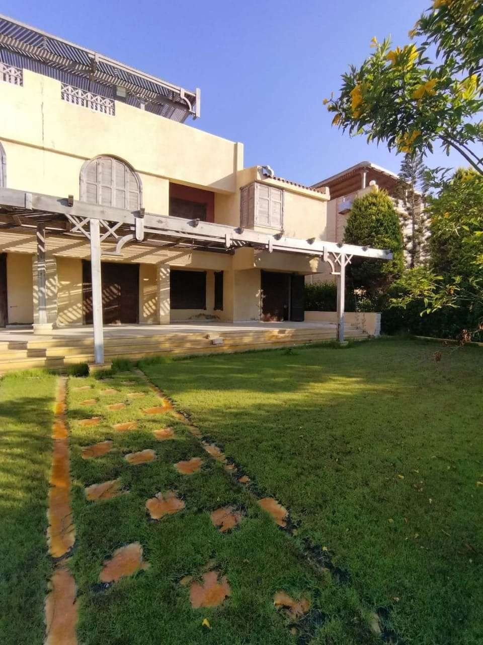 Renzo -   Property 1060