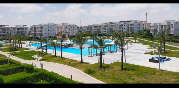 Renzo -   اليه بالساحل الشمالي قريه امواج