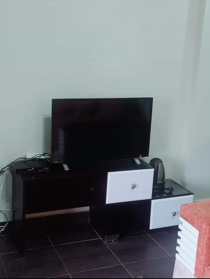 Renzo -   Property 411