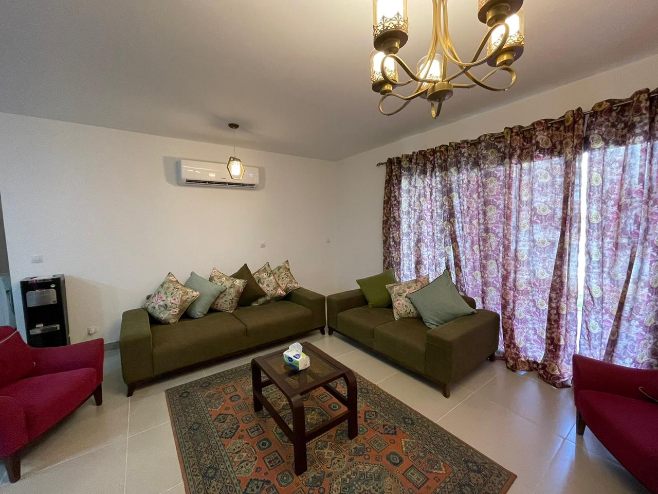 Renzo -   Property 418