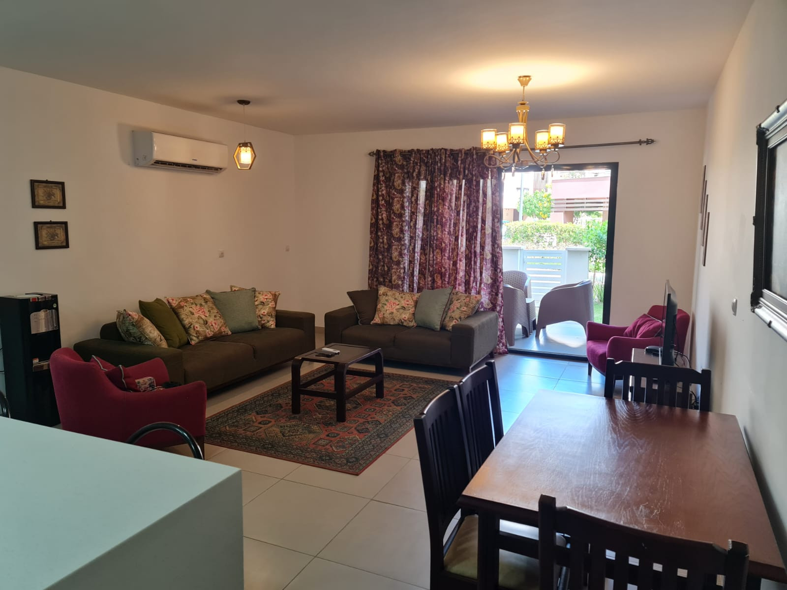 Renzo -   Property 418