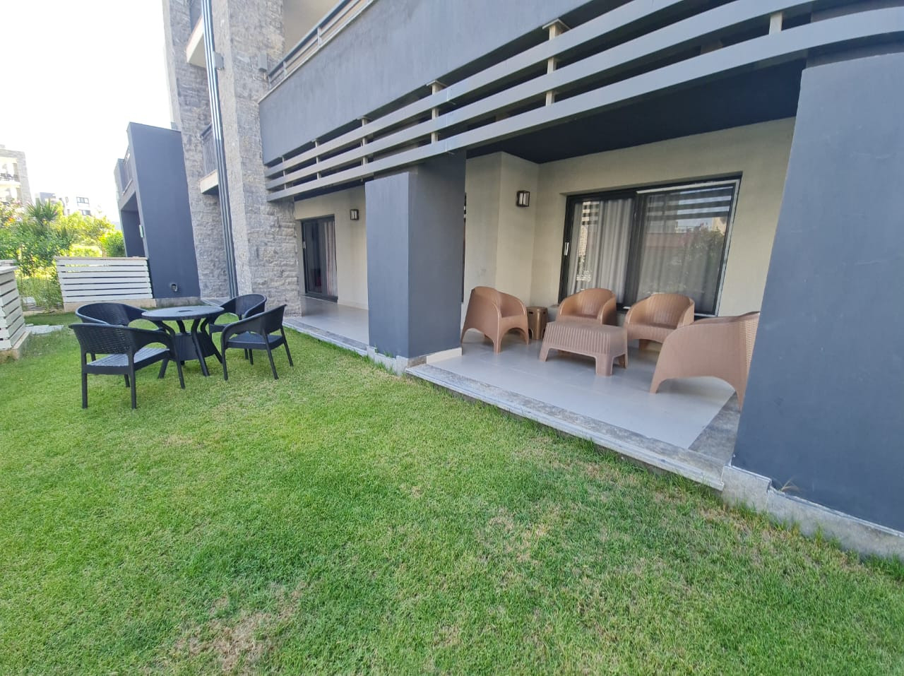 Renzo -   Property 418