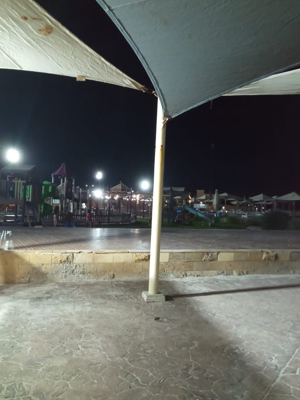 Renzo -   Property 420