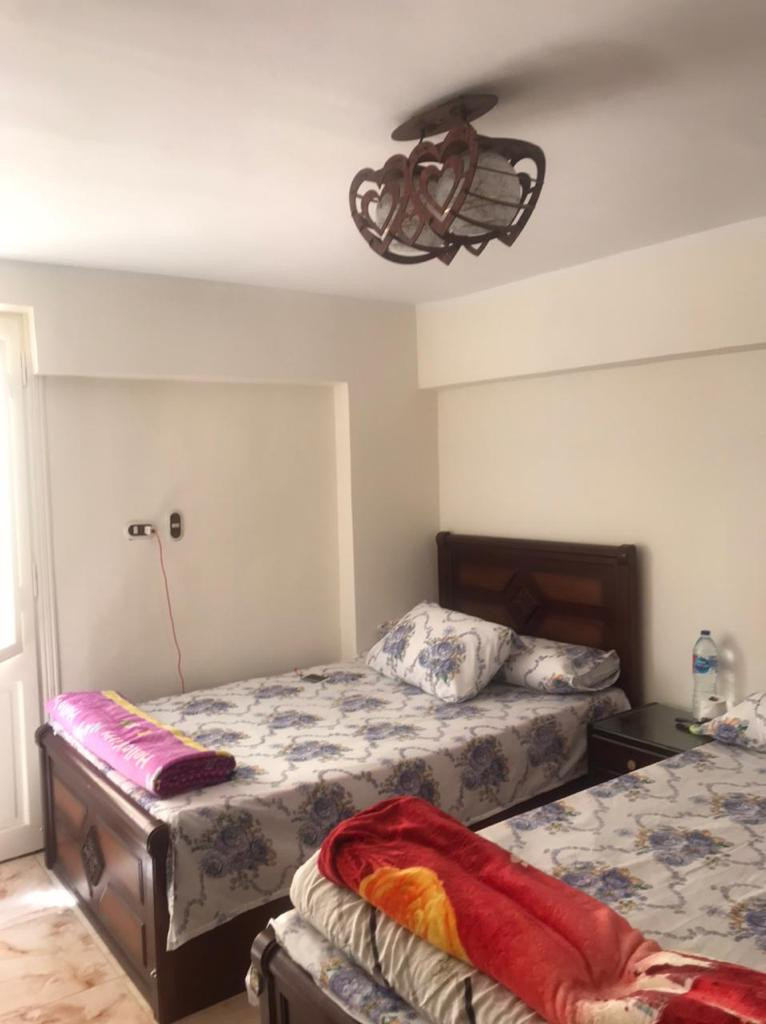 Renzo -   Property 422