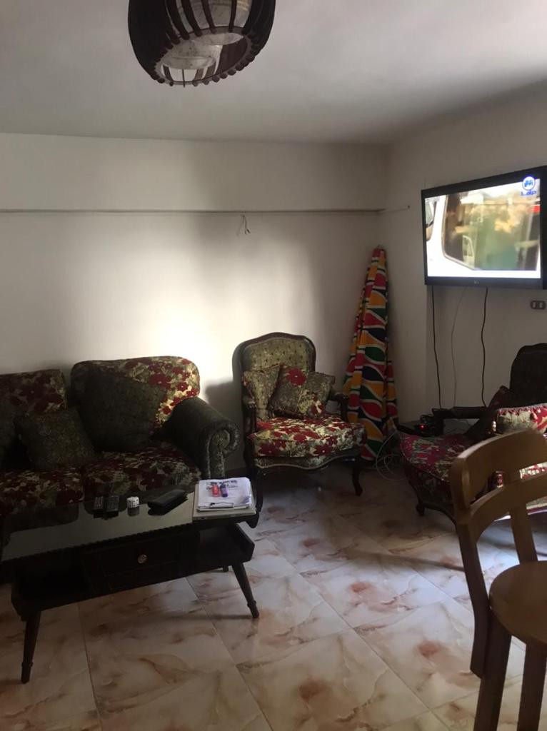 Renzo -   Property 422