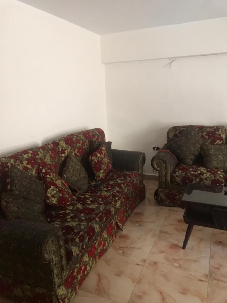 Renzo -   Property 422