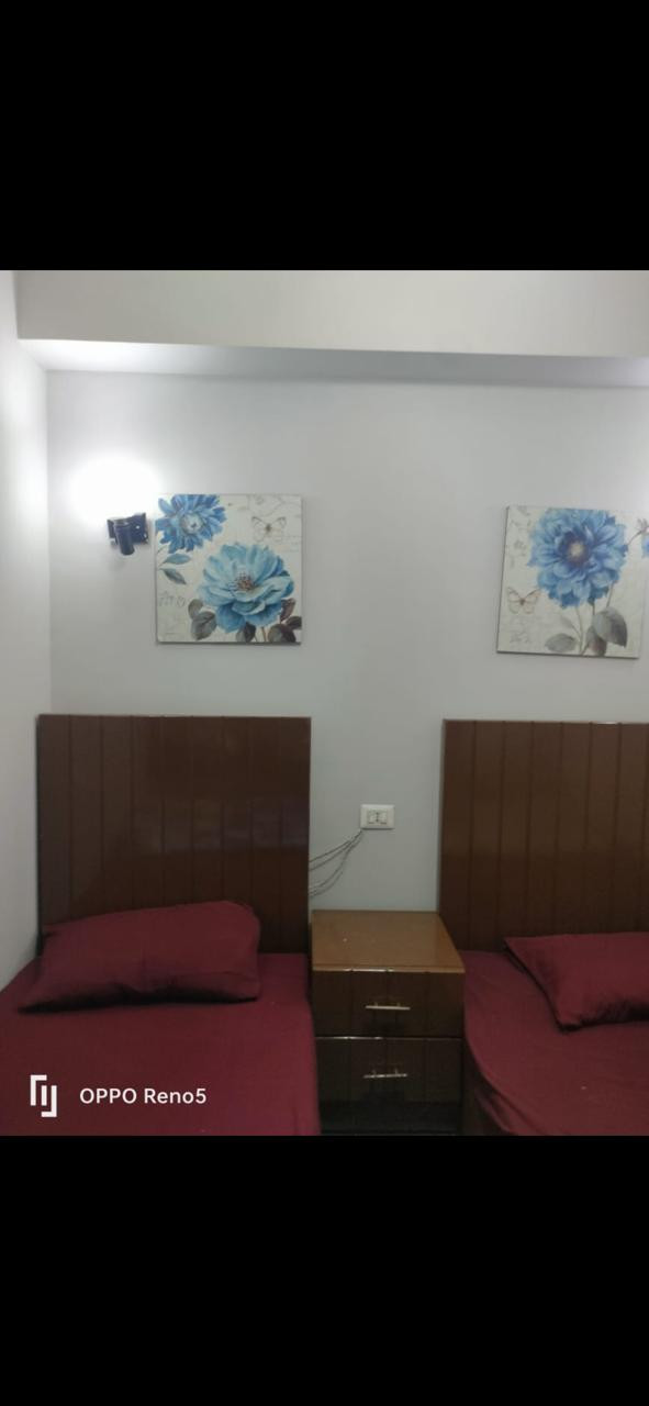 Renzo -   Property 439