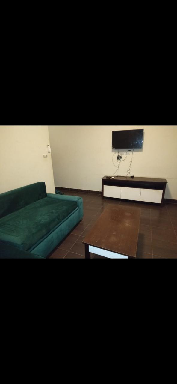 Renzo -   Property 443