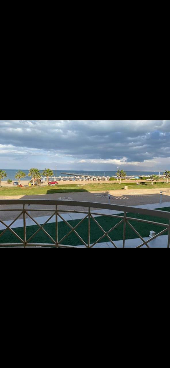 Renzo -   Property 443