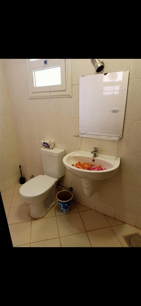 Renzo -   Property 456