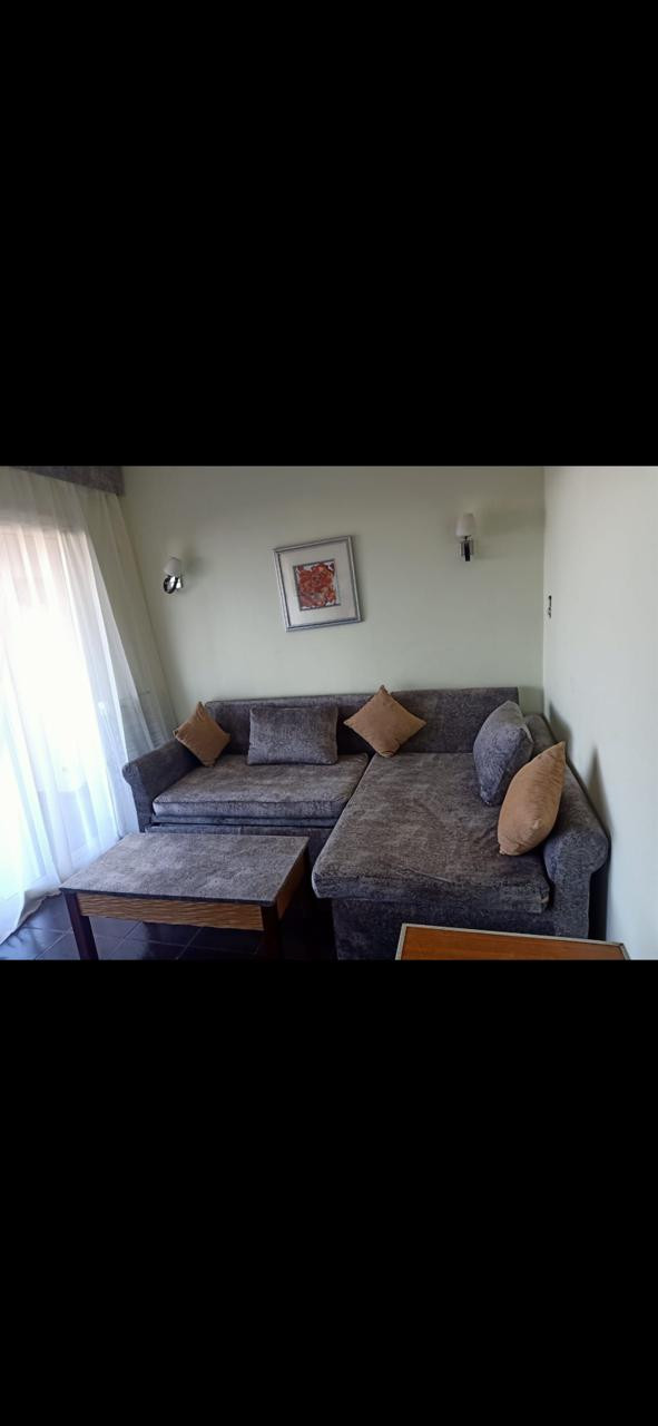 Renzo -   Property 456