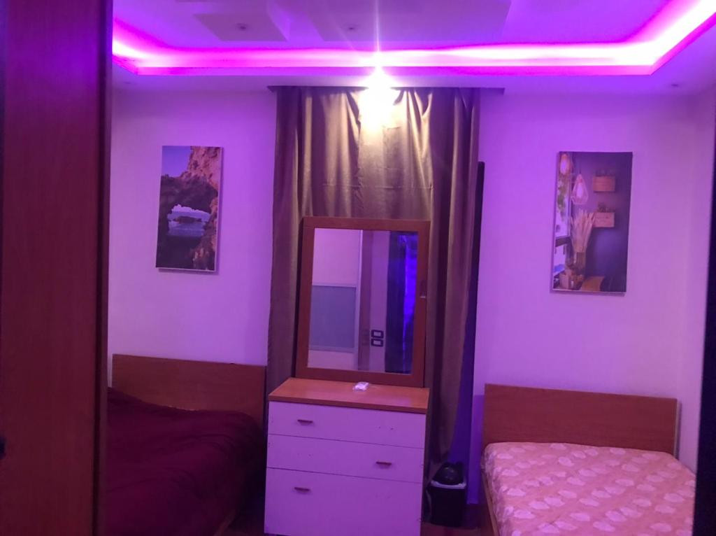 Renzo -   Property 471