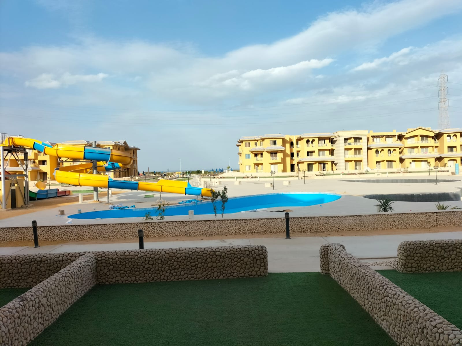 Renzo -   Property 473