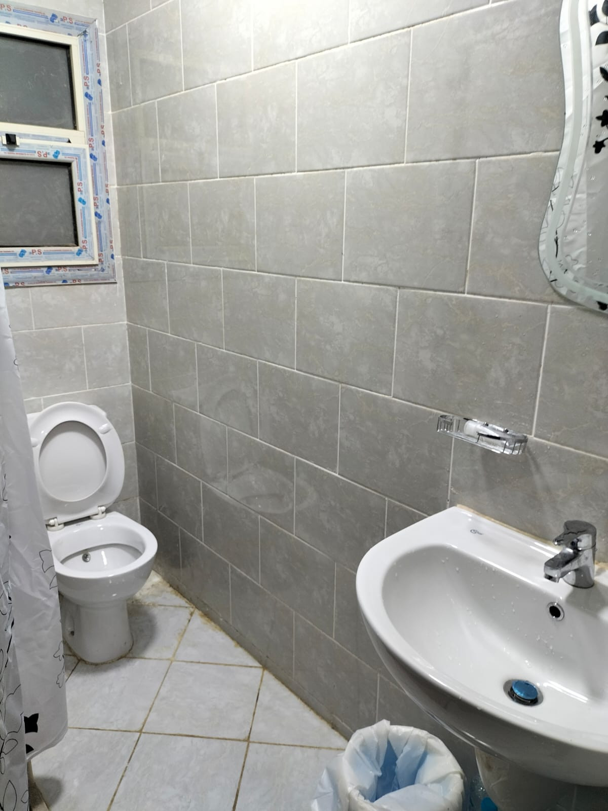 Renzo -   Property 473