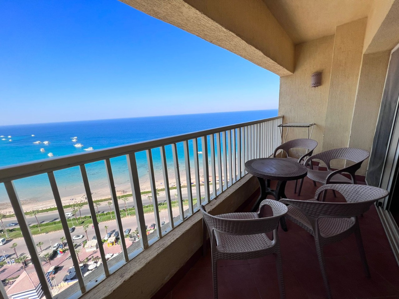 Renzo -   Property 475