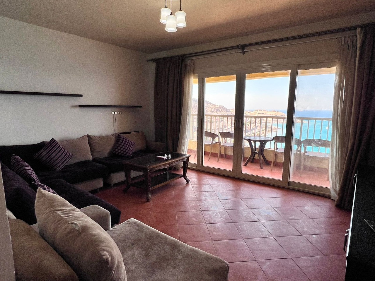 Renzo -   Property 475