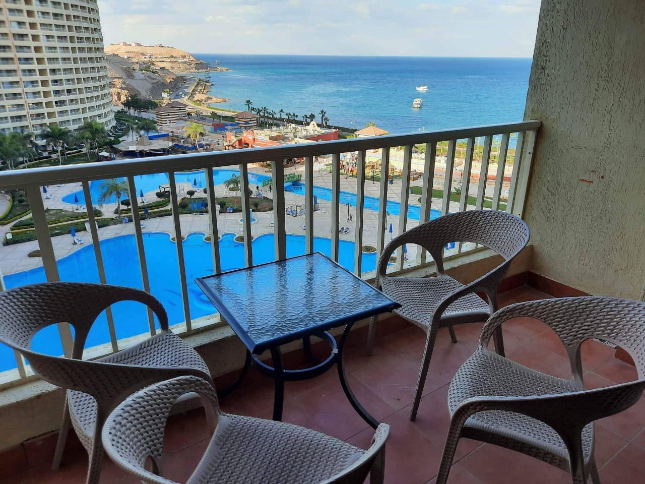 Renzo -   Property 476