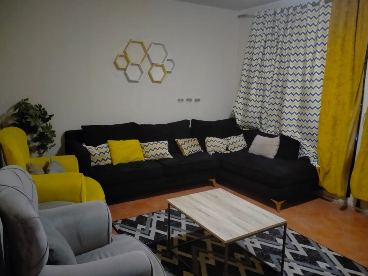 Renzo -   Property 478