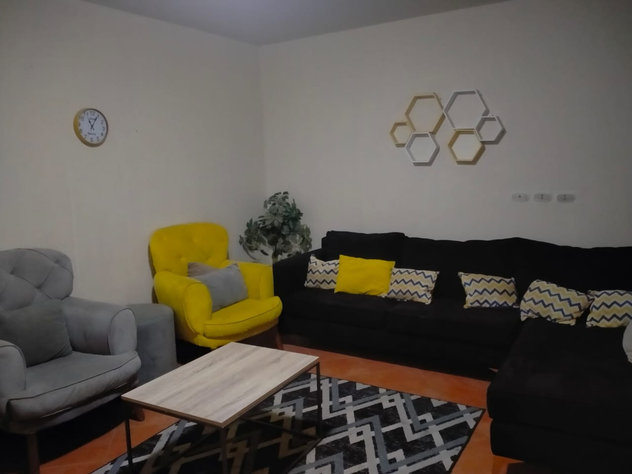 Renzo -   Property 478