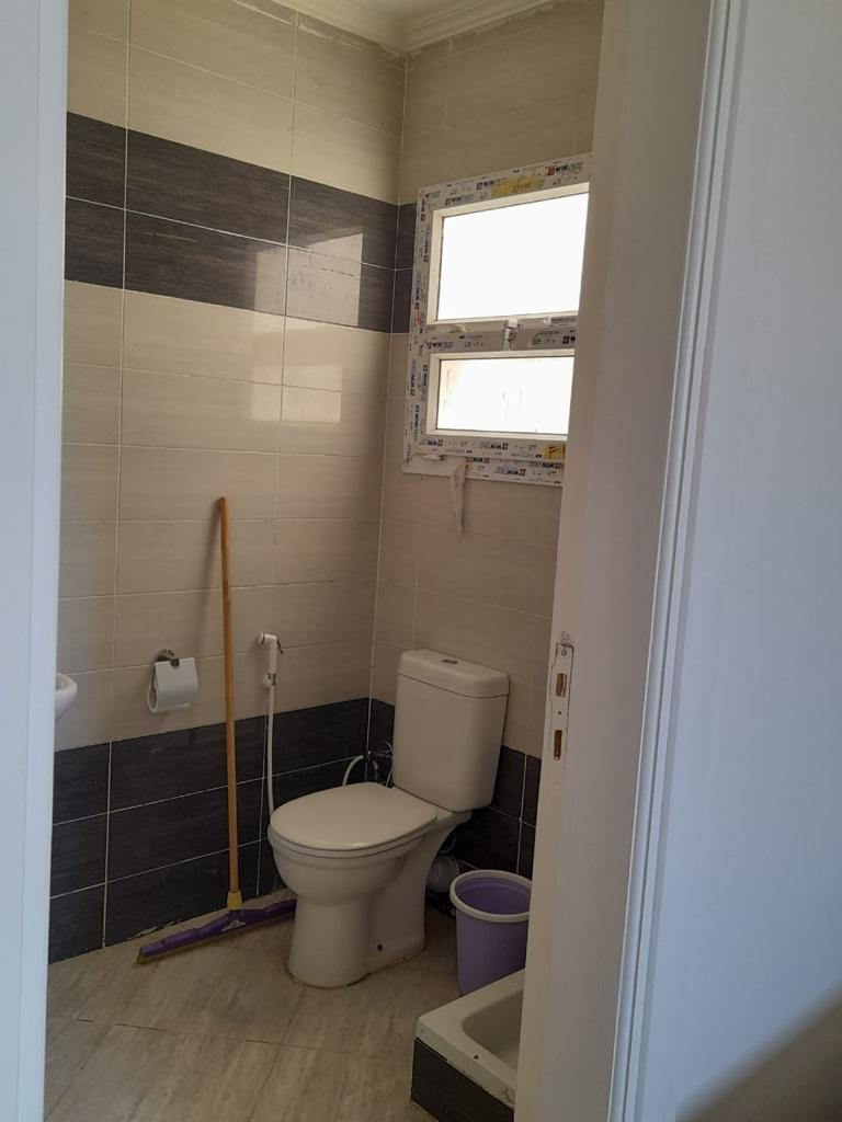 Renzo -   Property 503