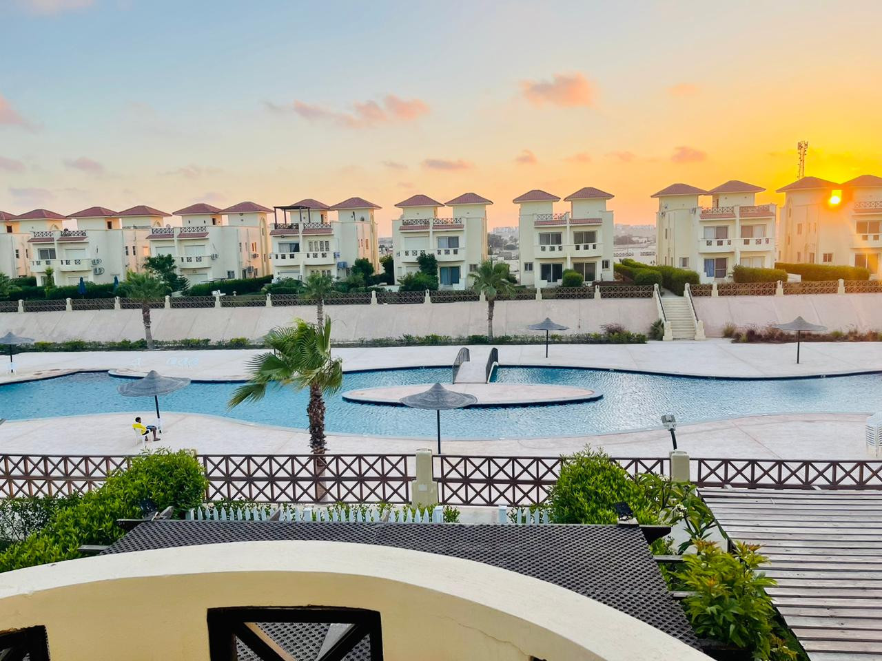 Renzo -   Property 539