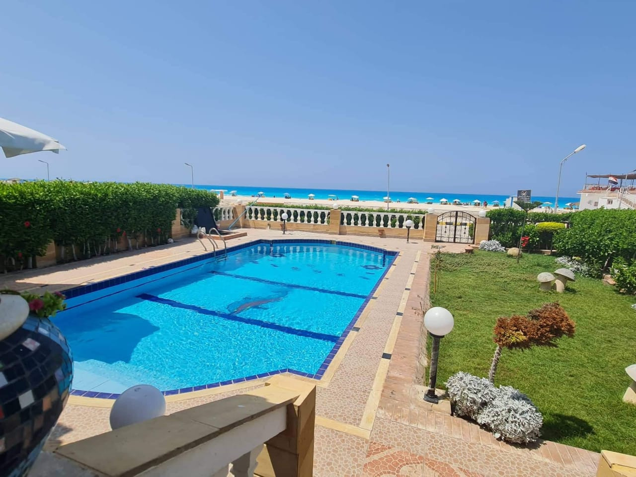 Renzo -   Property 545