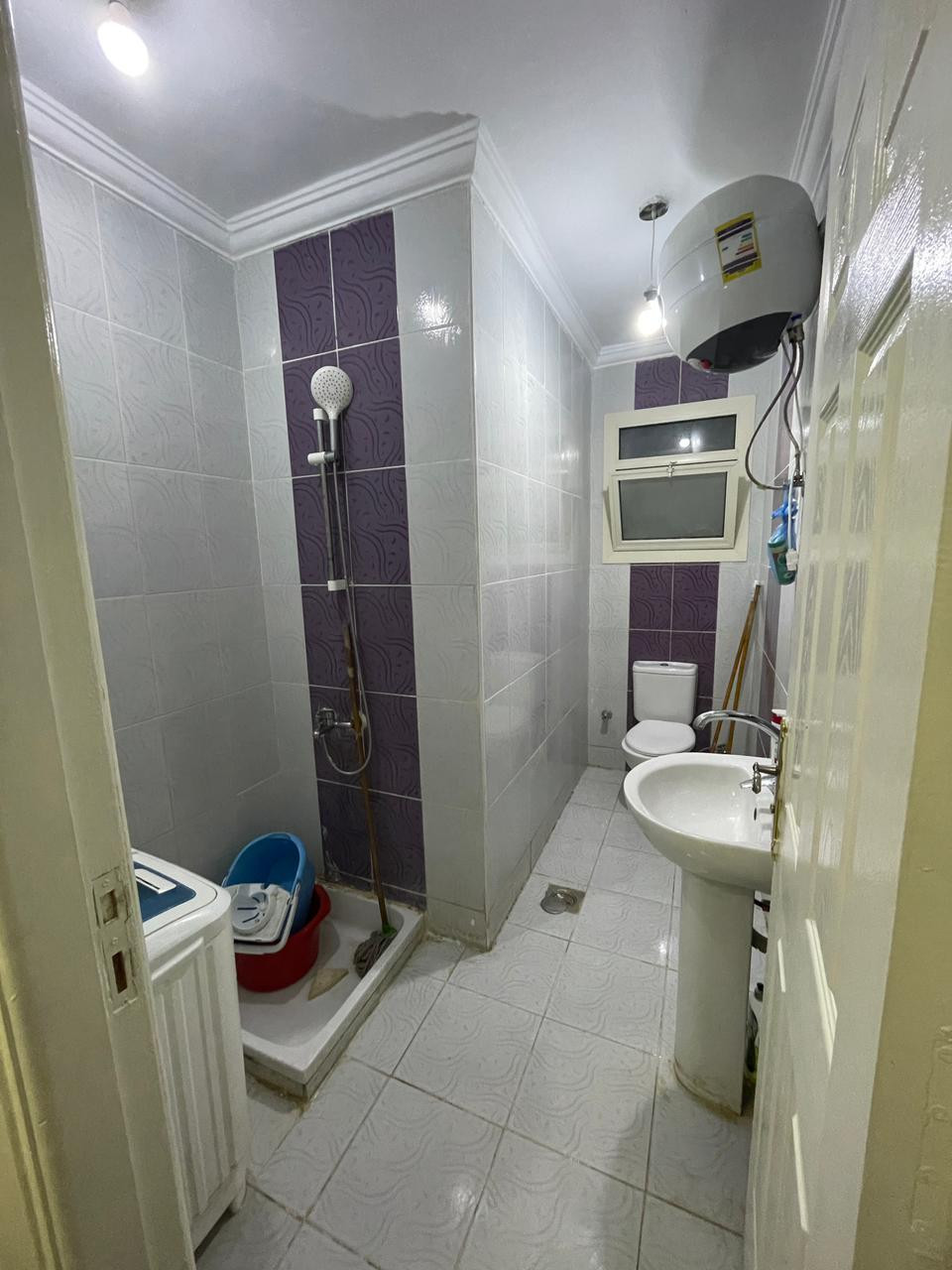 Renzo -   Property 582