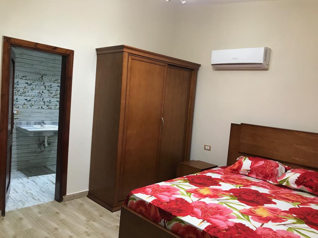 Renzo -   Property 588