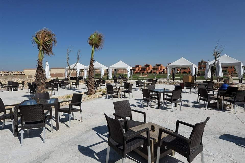 Renzo -   Property 893