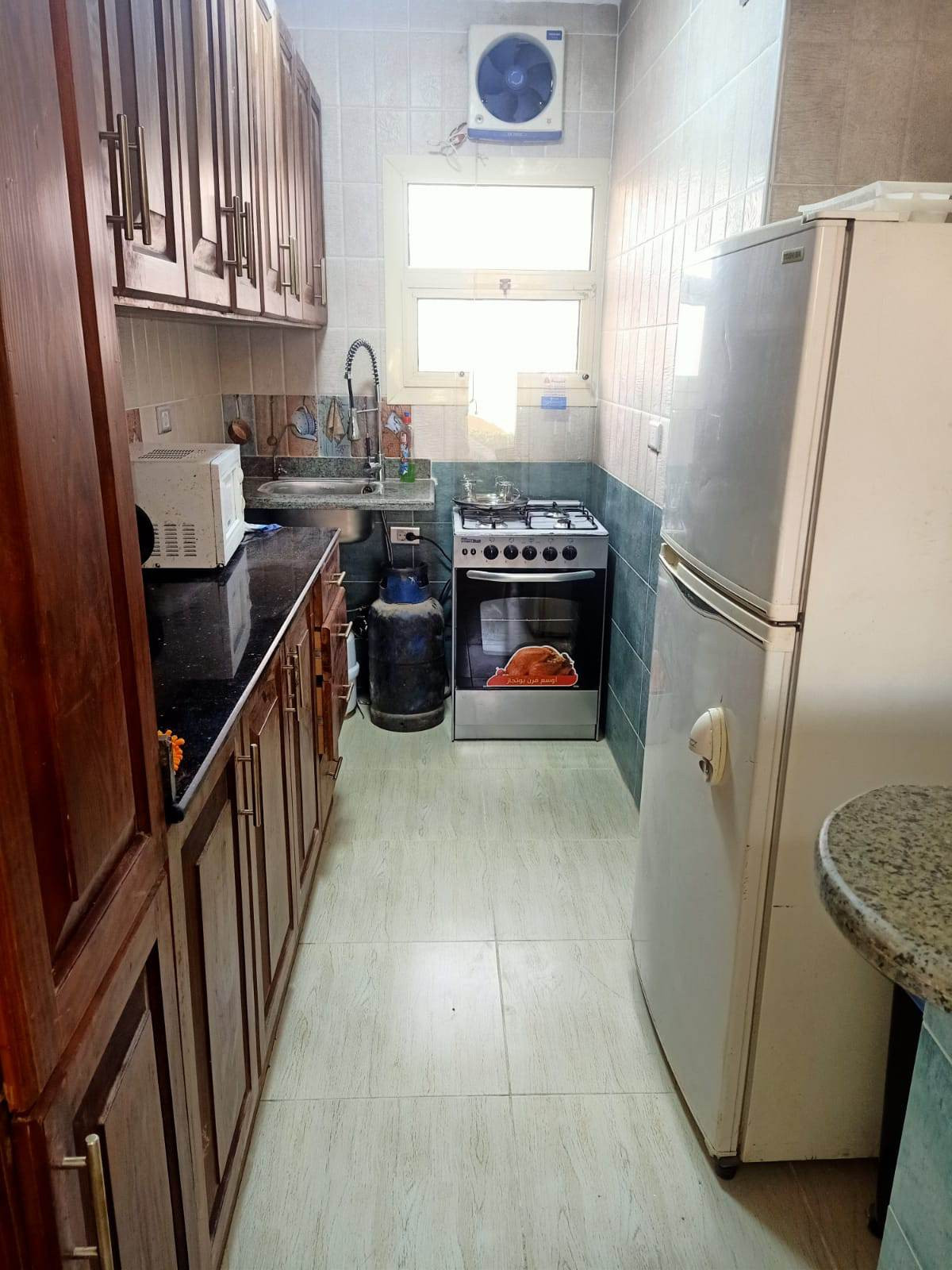 Renzo -   Property 910