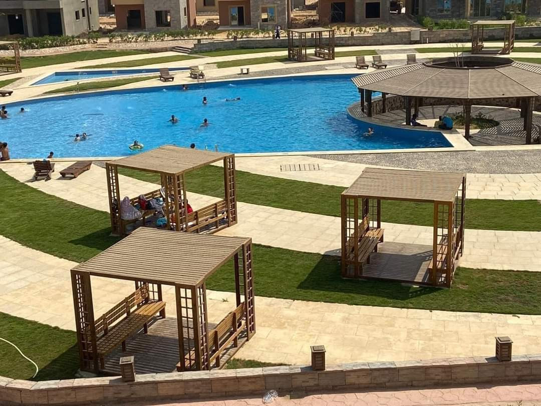 Renzo -   Property 942