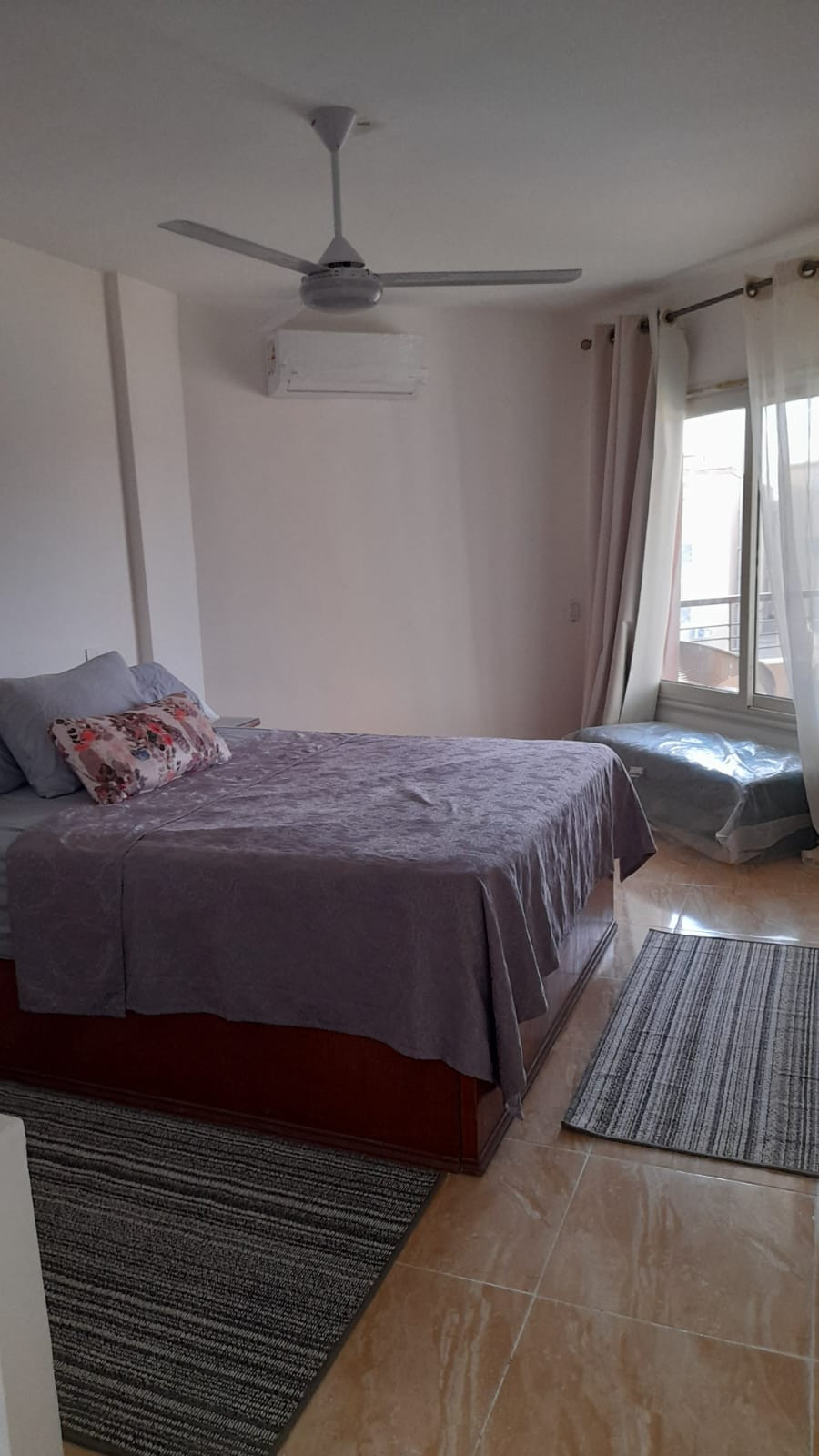 Renzo -   Property 942