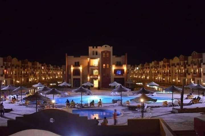 Renzo -   Property 944