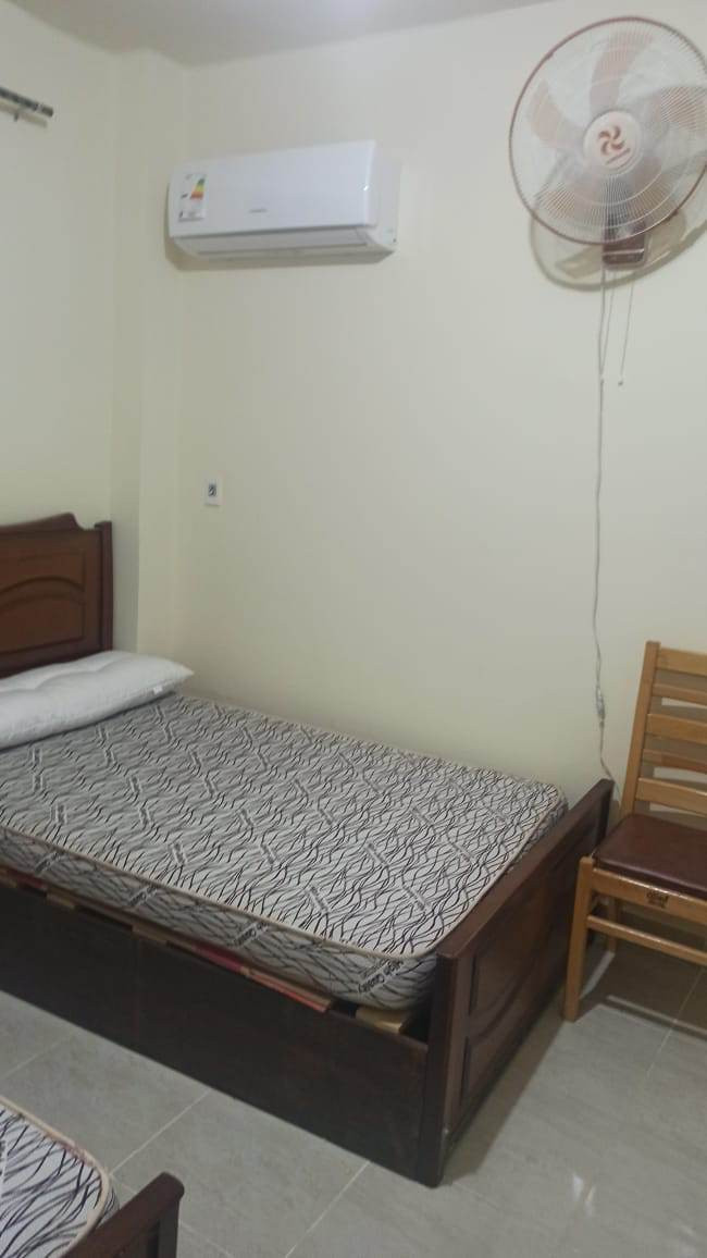 Renzo -   Property 945