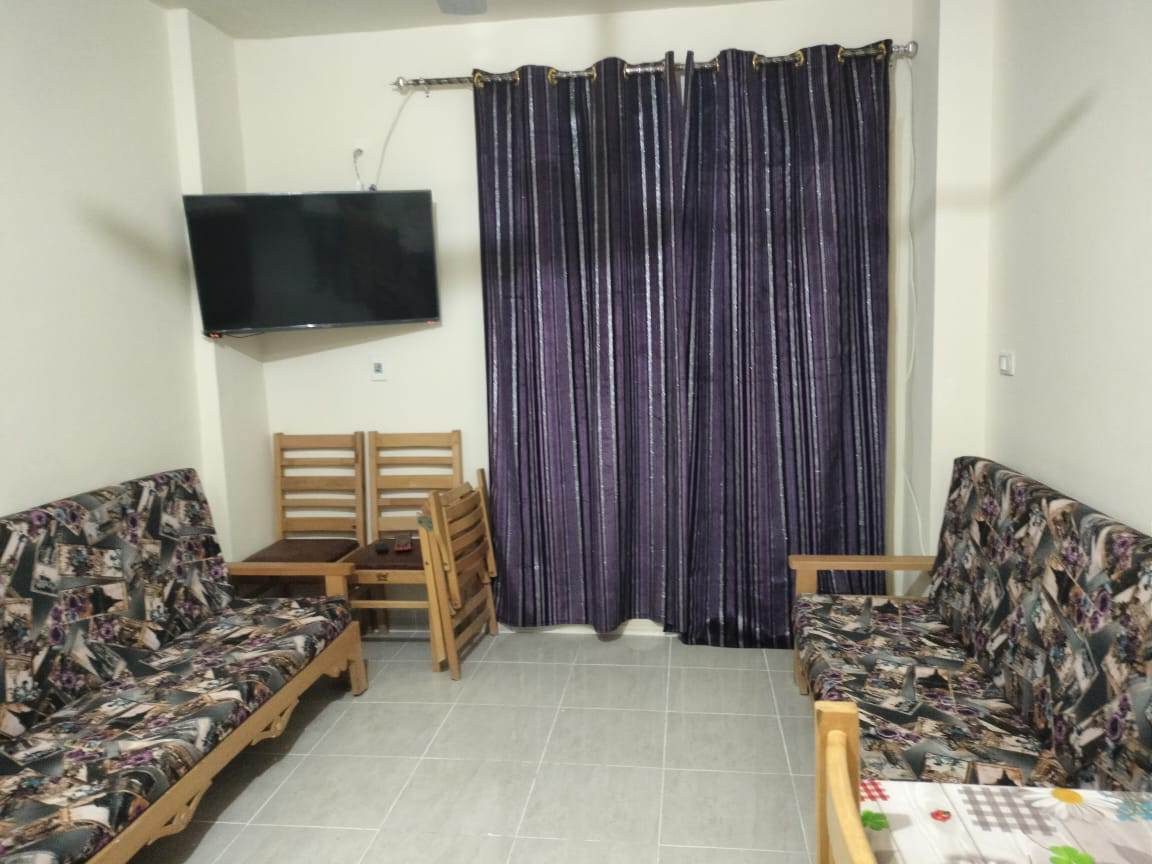 Renzo -   Property 945