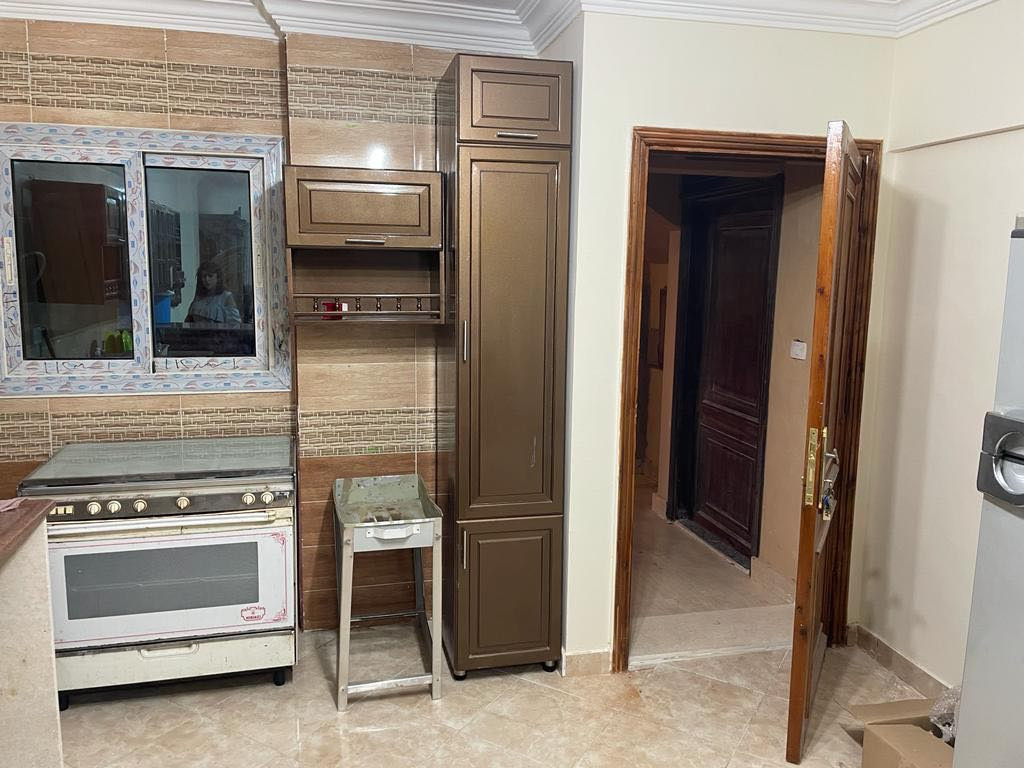 Renzo -   Property 949