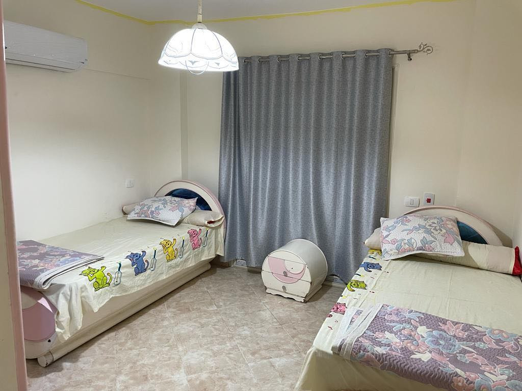 Renzo -   Property 949