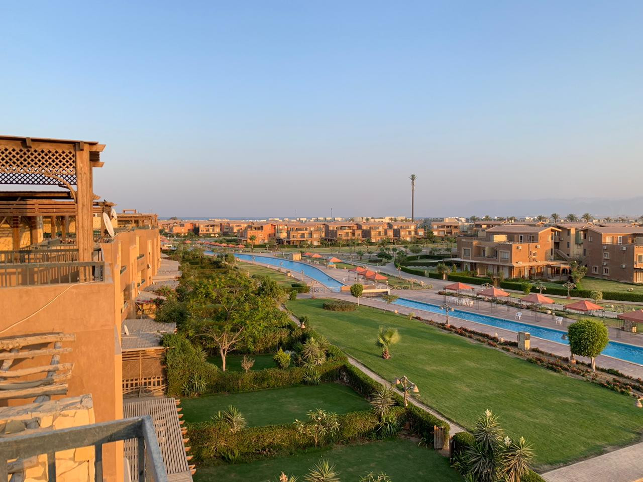 Renzo -   Property 958