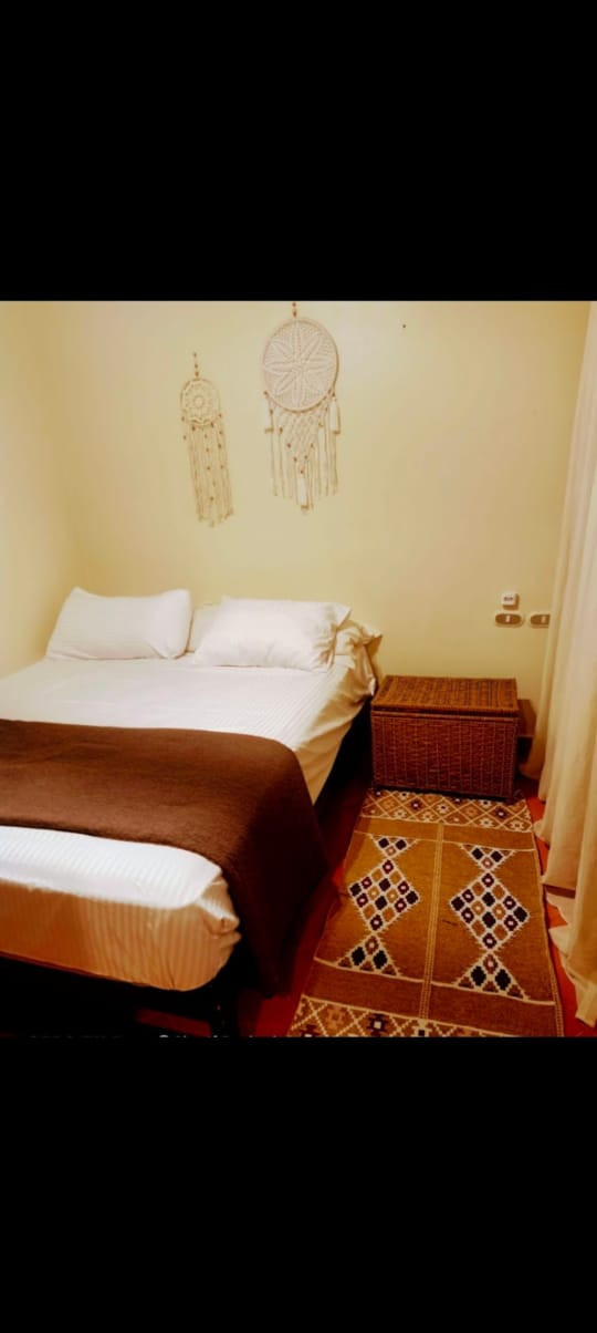 Renzo -   Property 957