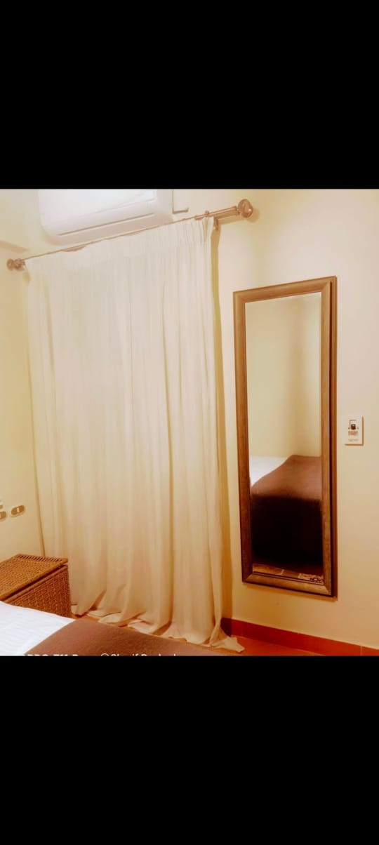 Renzo -   Property 957