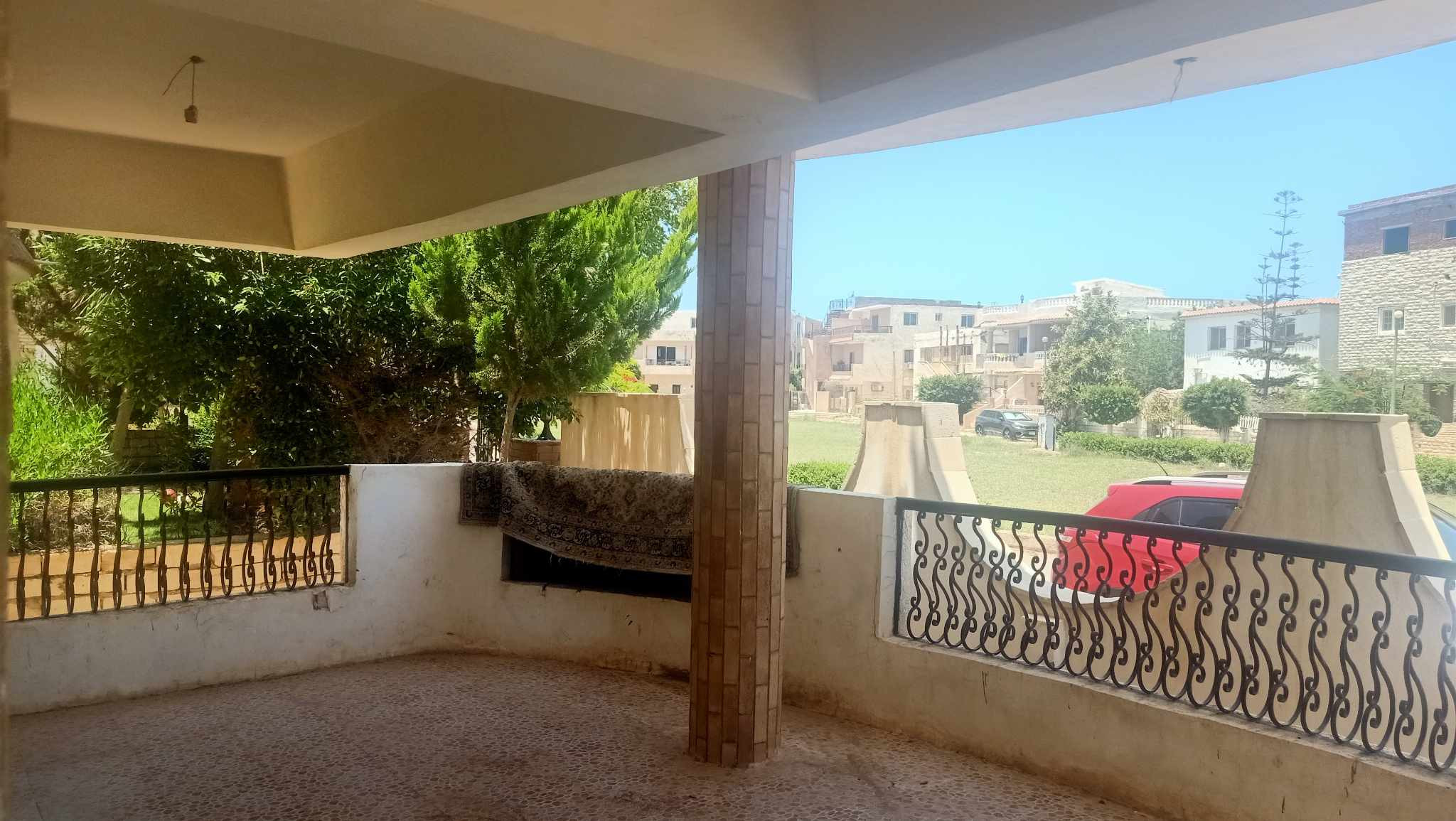 Renzo -   Property 1008