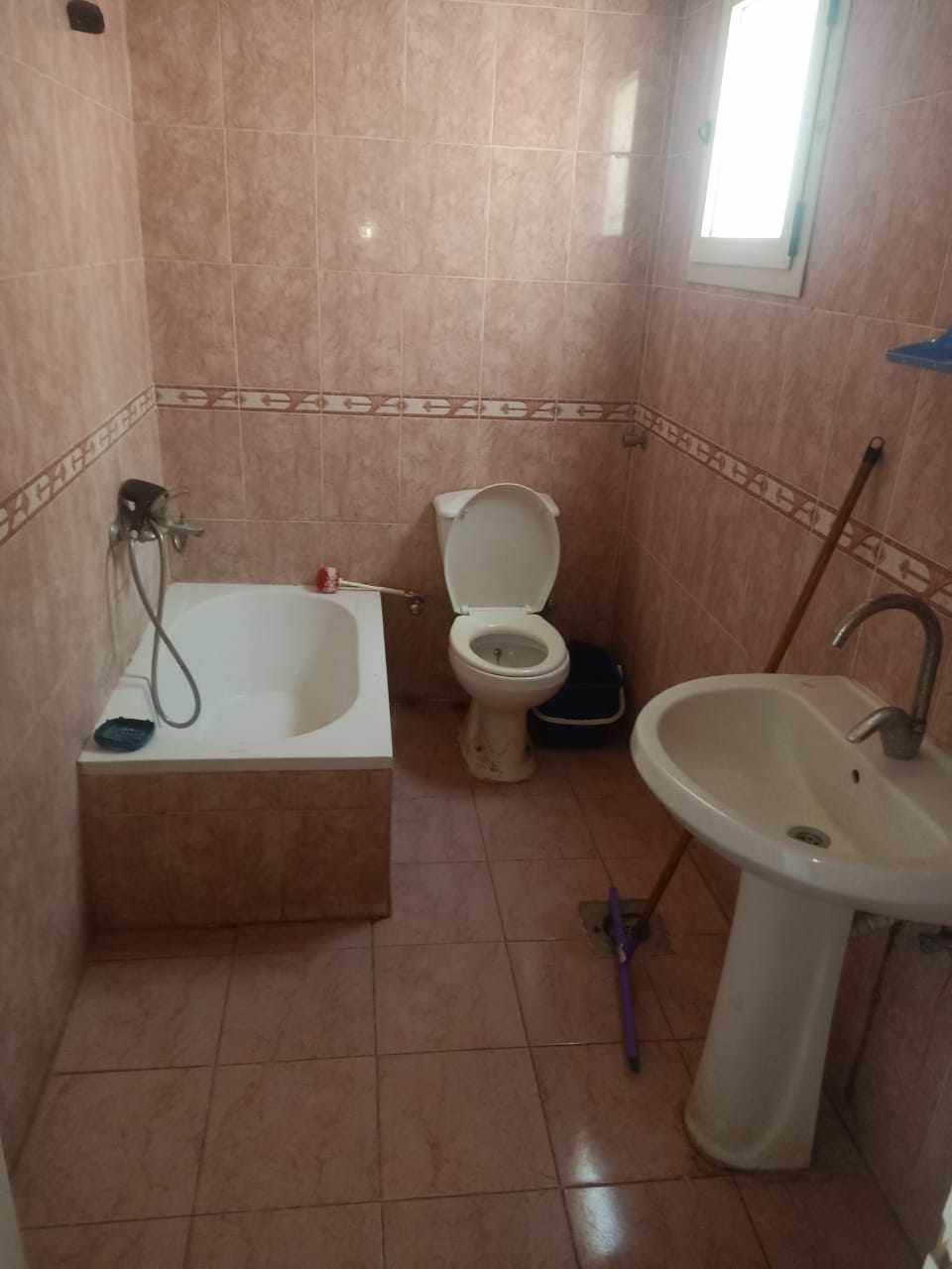 Renzo -   Property 1008