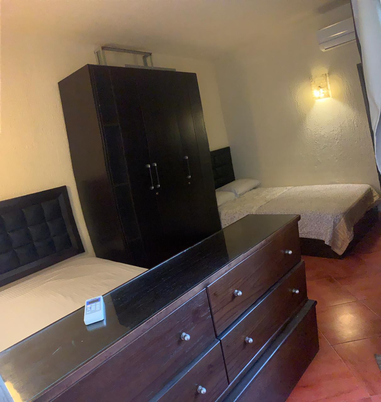 Renzo -   Property 1022