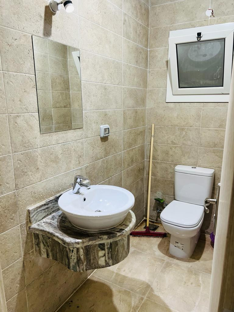 Renzo -   Property 1086