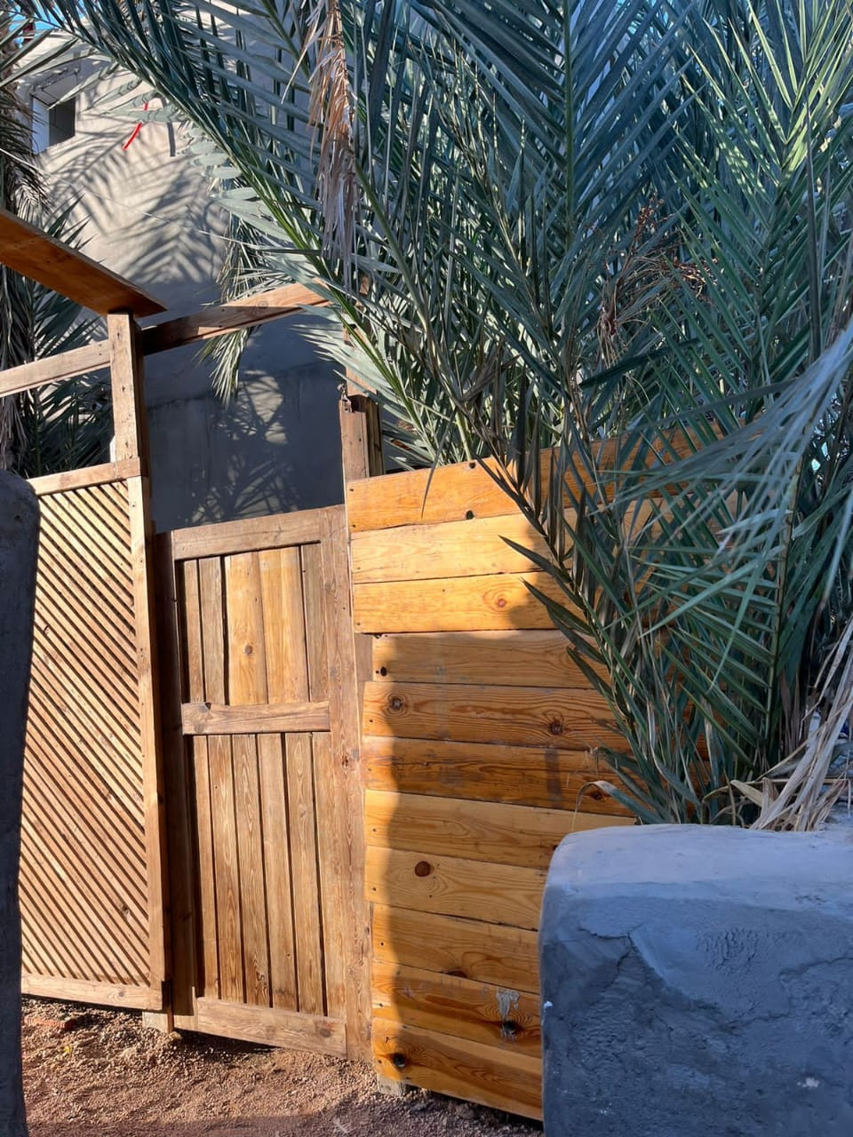 Renzo -   Property 1094