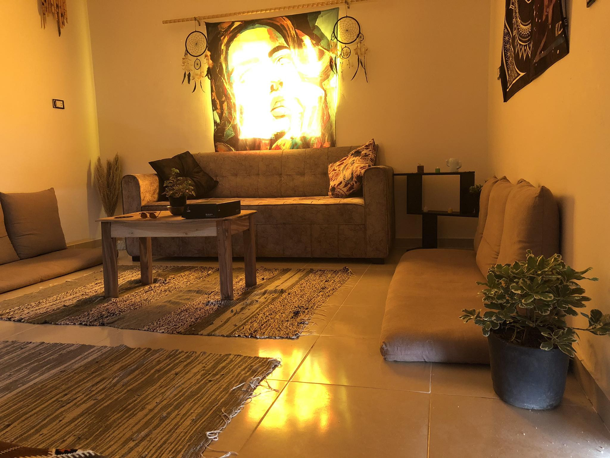 Renzo -   Property 1105