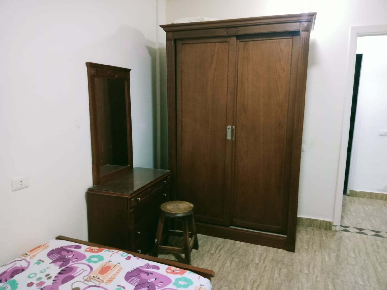 Renzo -   Property 585