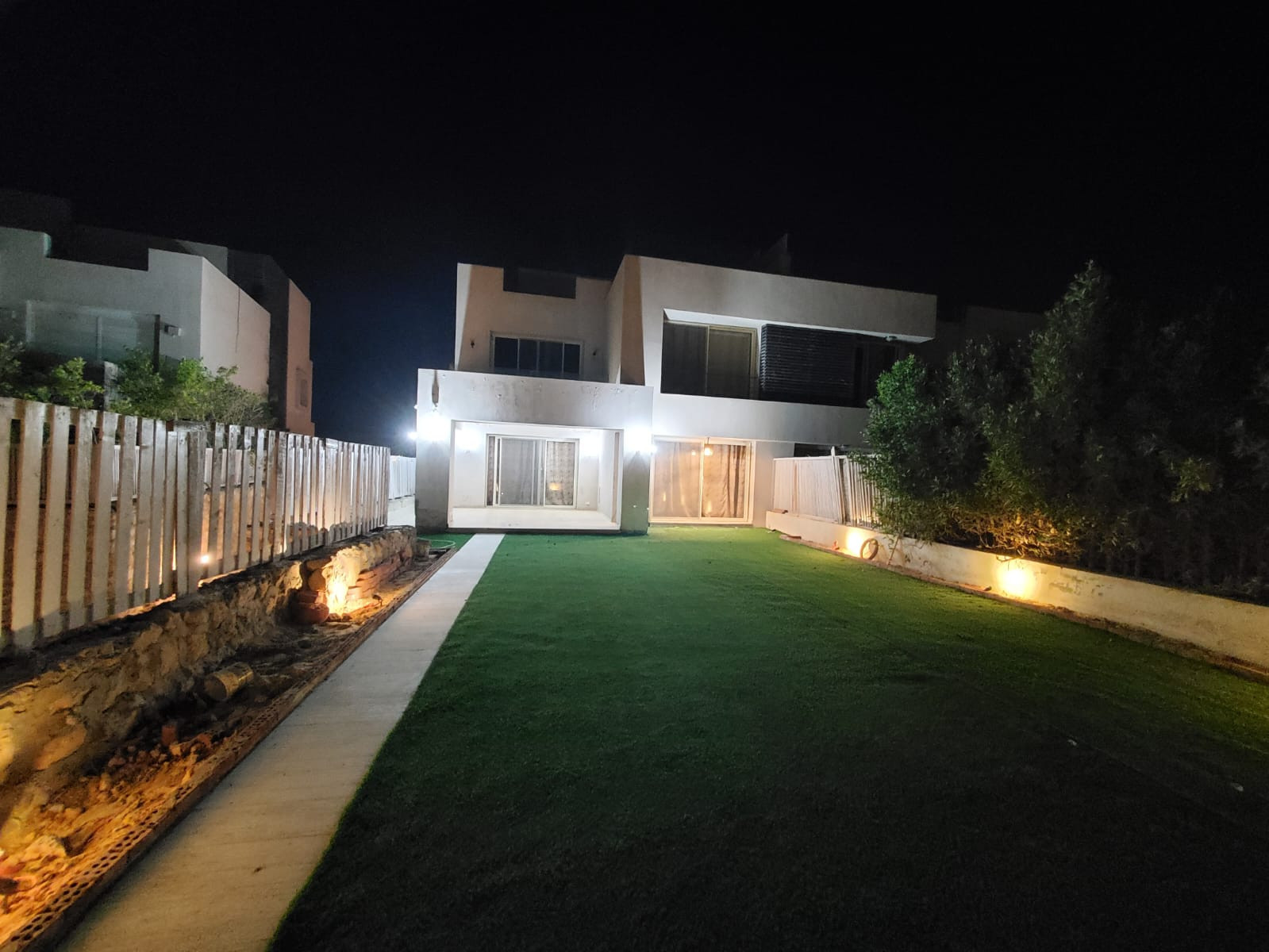 Renzo -   Property 419